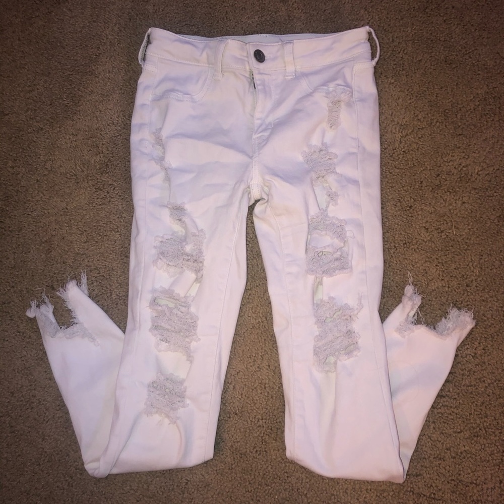 white american eagle jeans